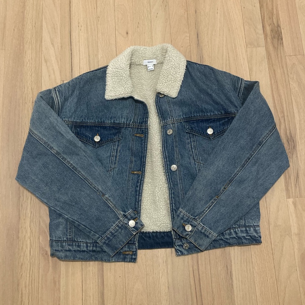 FOREVER21 Cropped Sherpa Denim Jacket - Picture 4 of 7
